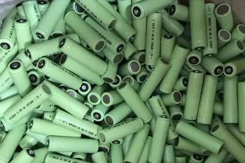 文山壮族怎么回收锂电池|超威CHILWEE铁锂电池回收